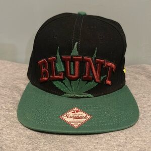 Blunt Snapback